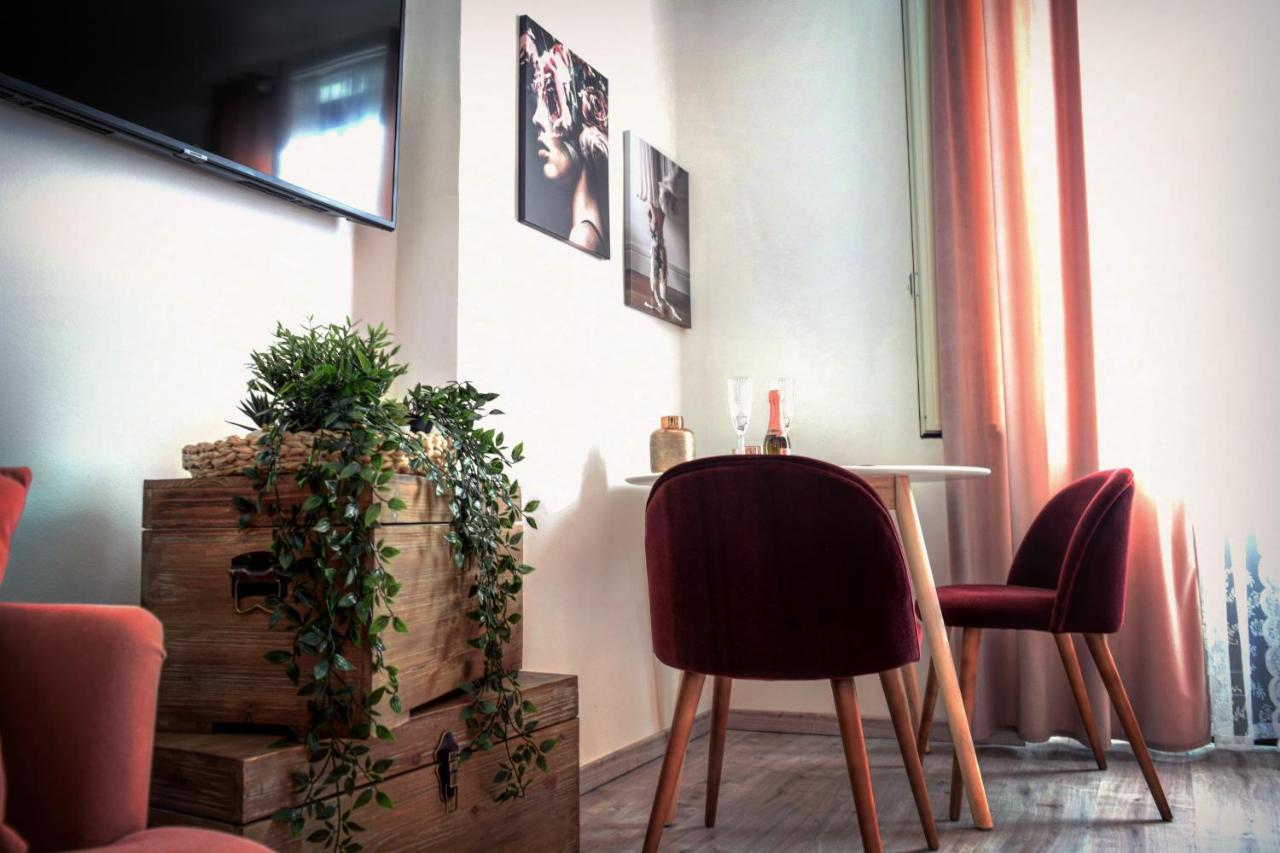 Le Moresche Apartment CTA Exteriör bild